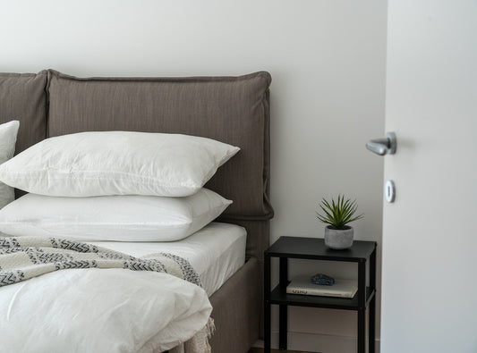 How to Maintain Healthy Sleep Patterns as You Get Older